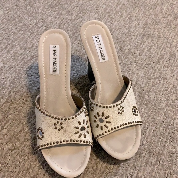 Steve Madden platform wedges - Picture 4 of 7